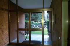 rom-agatom-pereti-cortina-fatade-ventilate-usi-automatizate-tamplarie-pvc-aluminiu-296